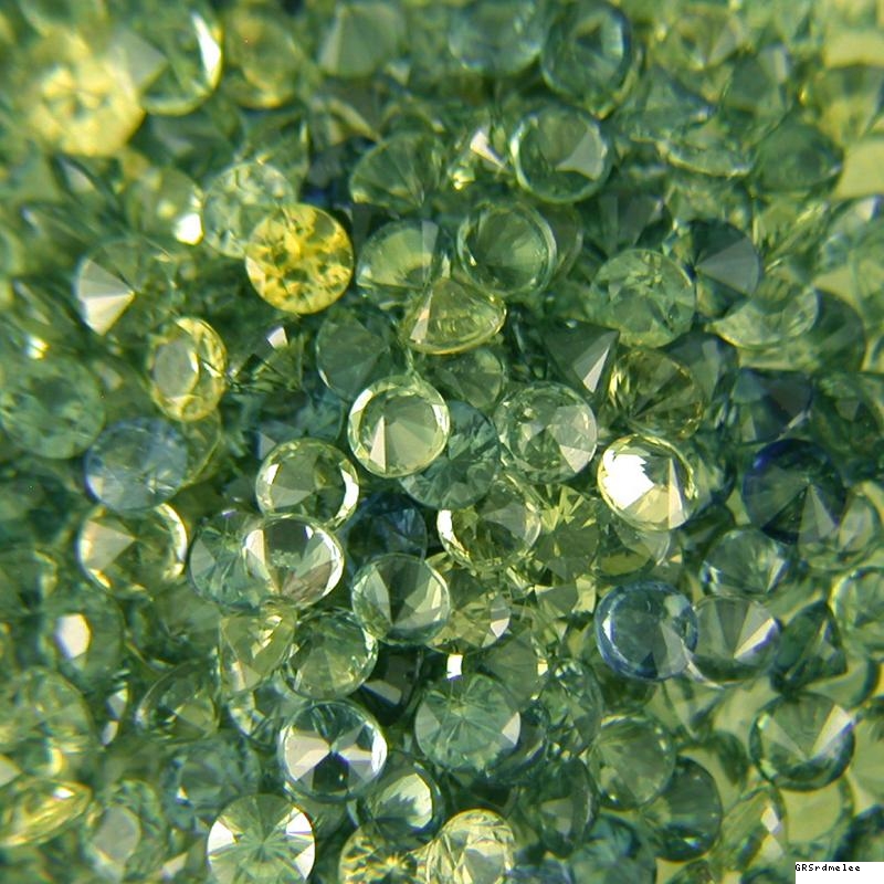 Diamond Cut Round Green Sapphire Melee Sapphires 1.3 mm & up - GRSrdmelee-2.jpg