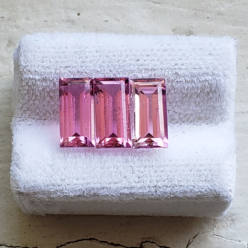 Nafco Gems MT2019bgr8x4mm243a.jpg