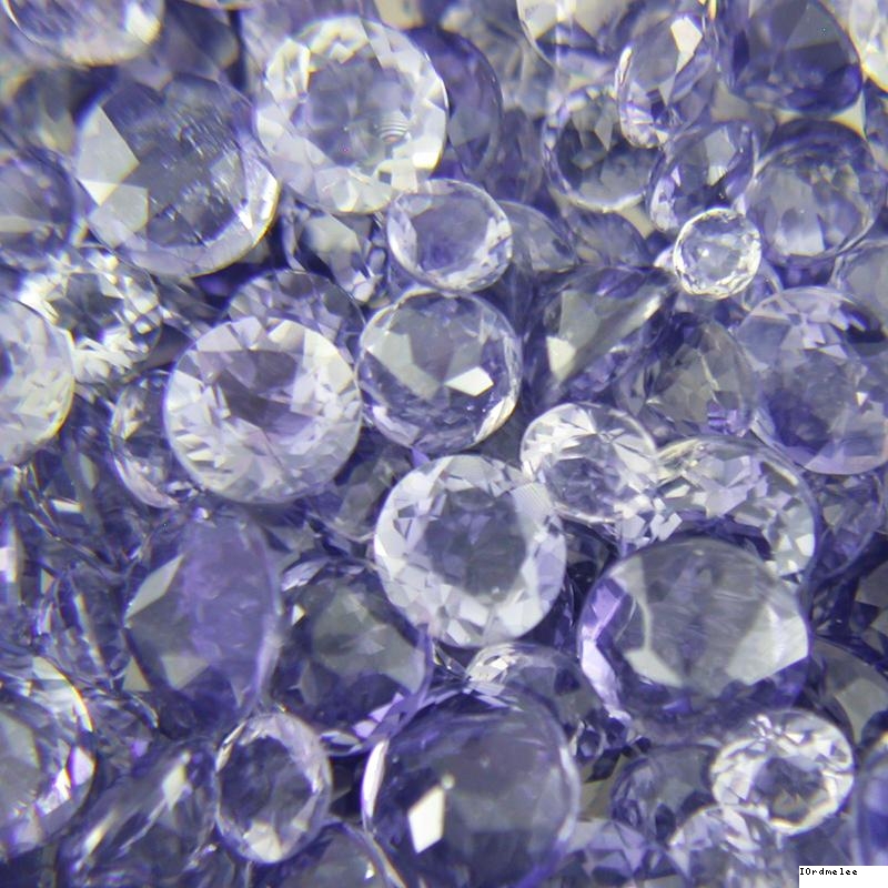 Loose Round Iolite Melee - Calibrated Round Violet Iolites - IOrdmelee-1.jpg