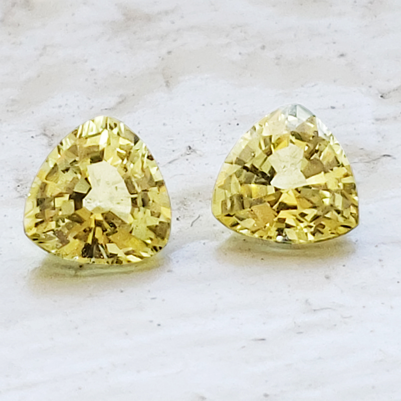 Nafco Gems YSpr3068tril115.jpg